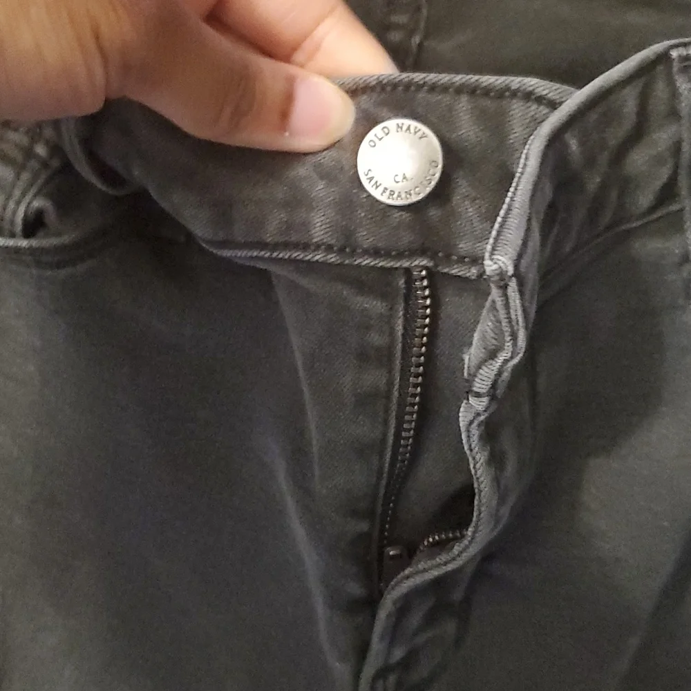 Women's Distressed Mid Rise Rockstar Skinny Jeans - Picture 7 of 8